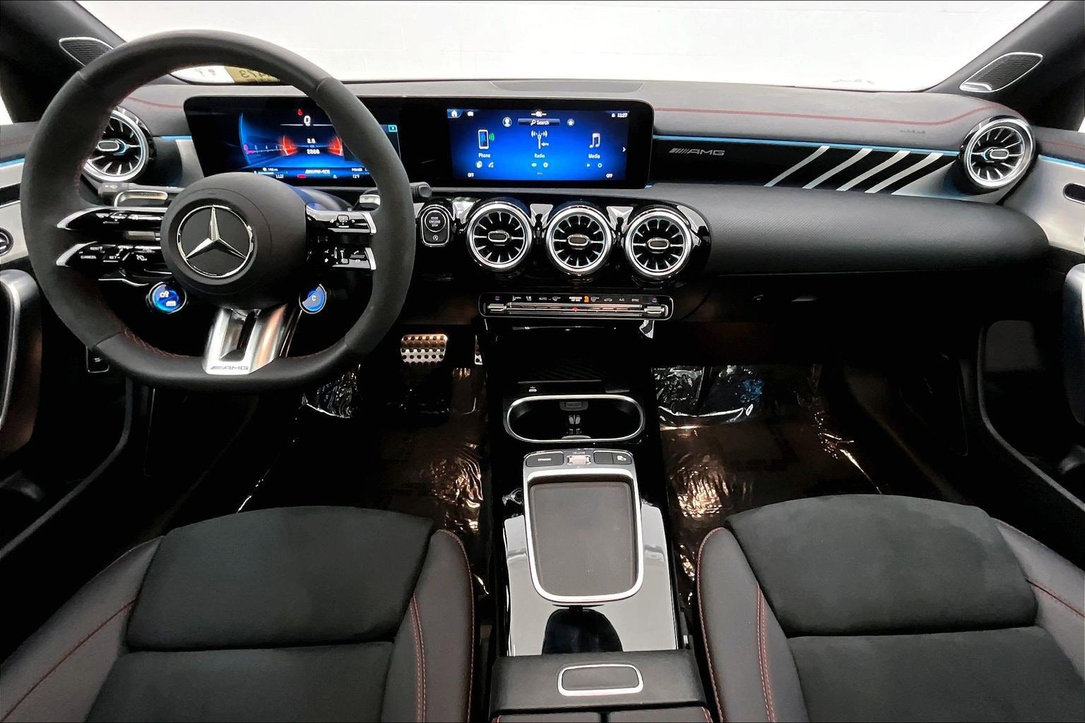 Used 2026 Mercedes-Benz CLA 35 AMG 4MATIC image 13