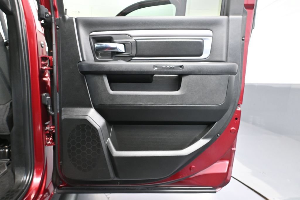 Used 2023 RAM 1500 Warlock AWD/4WD image 45