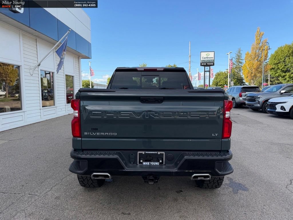 Used 2025 Chevrolet Silverado 1500 LT Trail Boss w/ Convenience Package II AWD/4WD image 6
