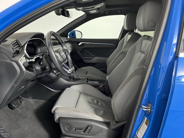 Used 2020 Audi Q3 2.0T Prestige w/ Prestige Package image 12