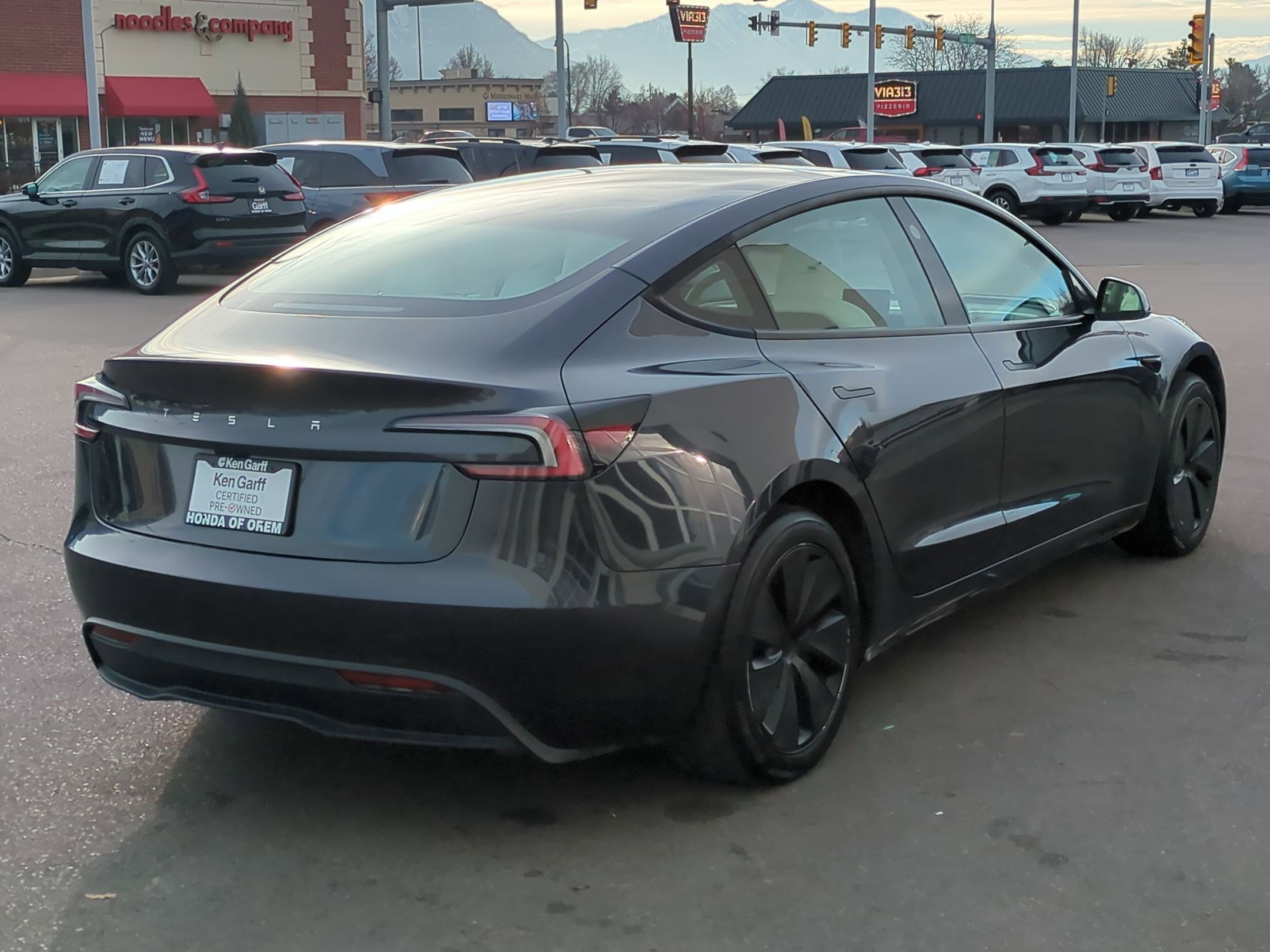 Used 2025 Tesla Model 3 Long Range image 3
