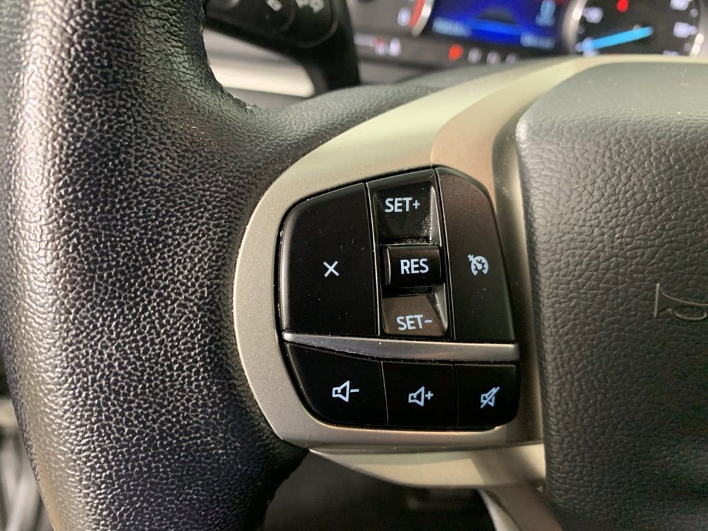 Used 2022 Ford Explorer XLT image 22