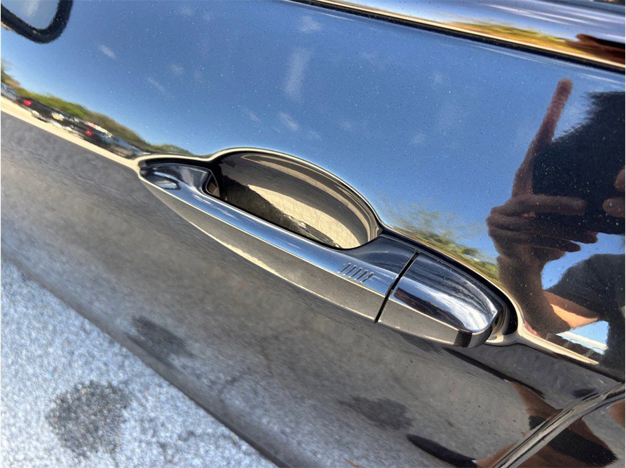 Used 2016 BMW X5 M image 20