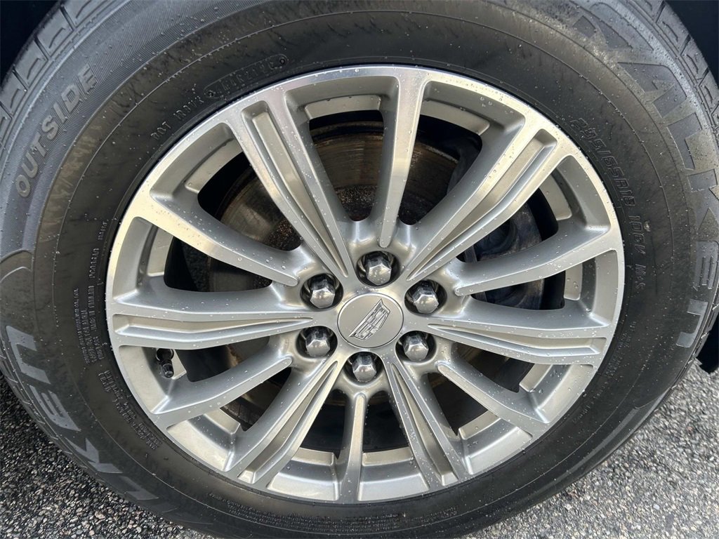 Used 2017 Cadillac XT5 Luxury image 17