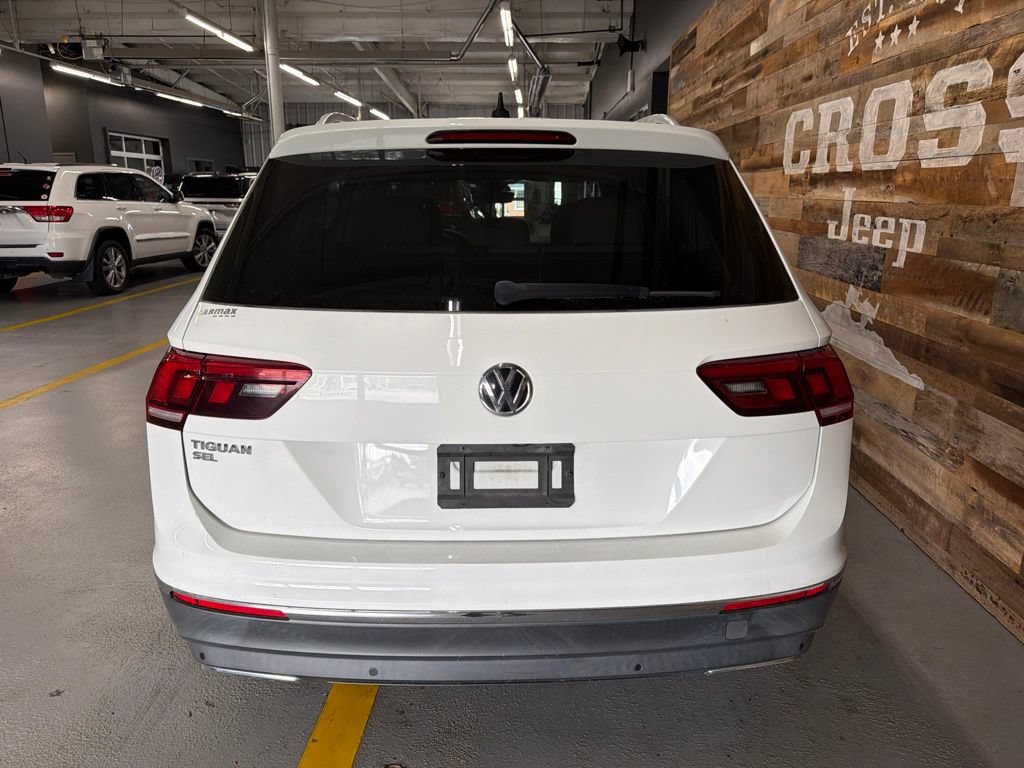 Used 2020 Volkswagen Tiguan SEL FWD image 8