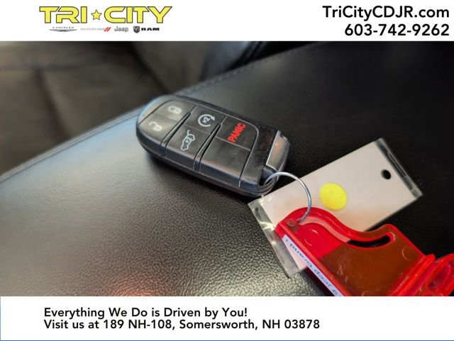 Used 2019 Jeep Grand Cherokee Altitude image 39