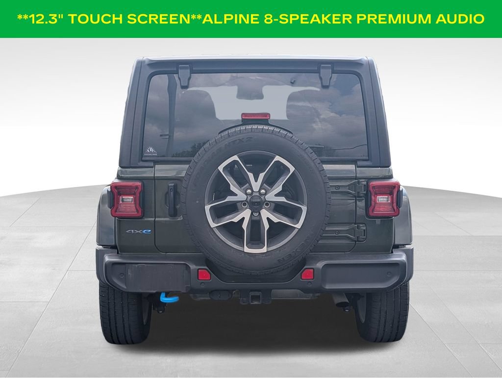 Used 2024 Jeep Wrangler Unlimited w/ Convenience Group AWD/4WD image 8