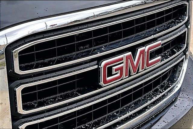 Used 2019 GMC Yukon SLT AWD/4WD image 34