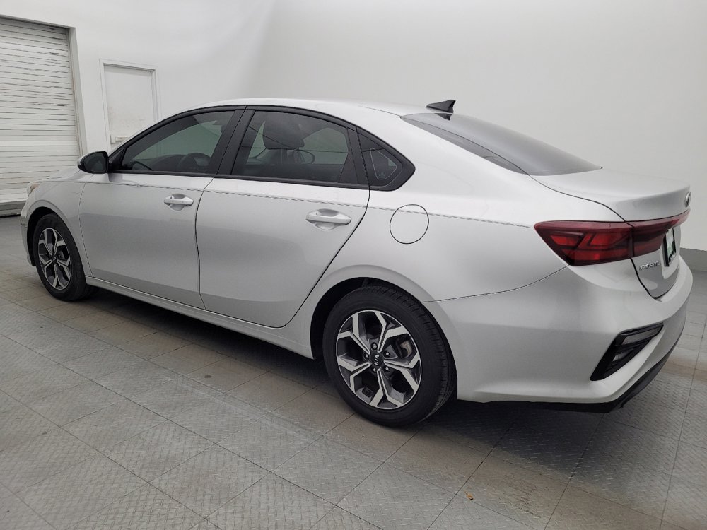 Used 2020 Kia Forte LXS FWD image 3