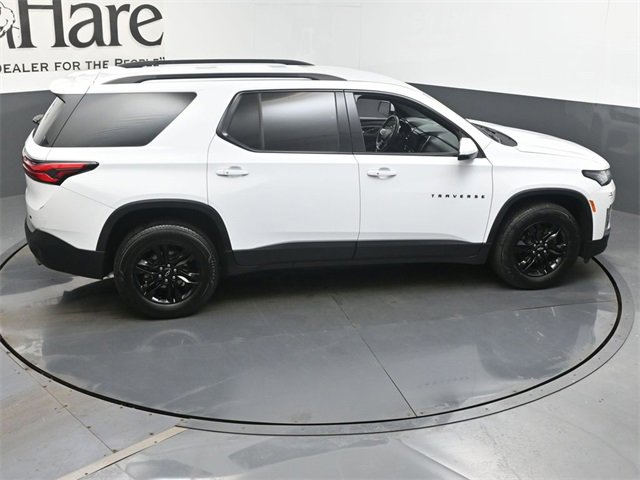 Used 2023 Chevrolet Traverse LT image 39