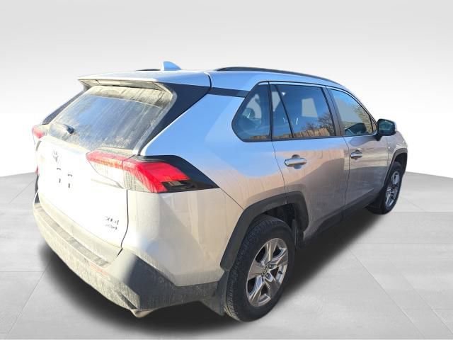 Used 2023 Toyota RAV4 XLE w/ Convenience Package image 6