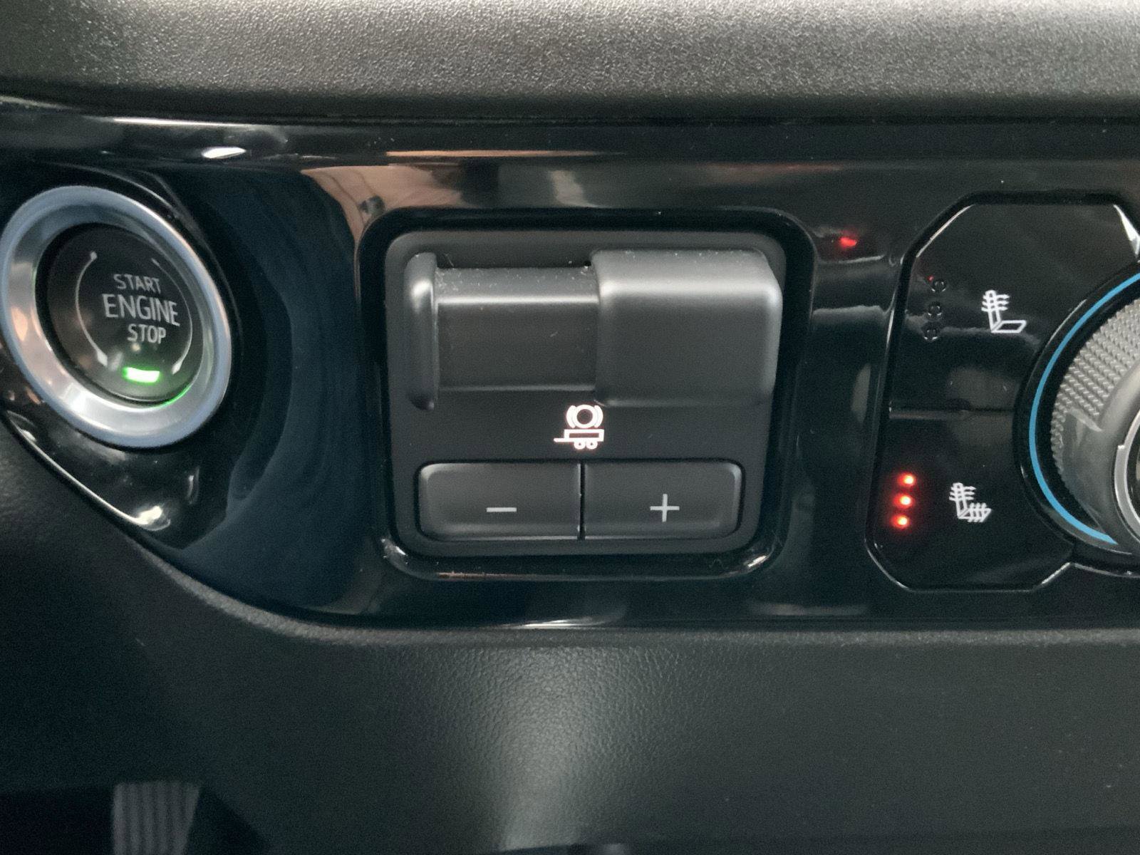 Used 2023 Chevrolet Silverado 1500 RST w/ Convenience Package II image 36