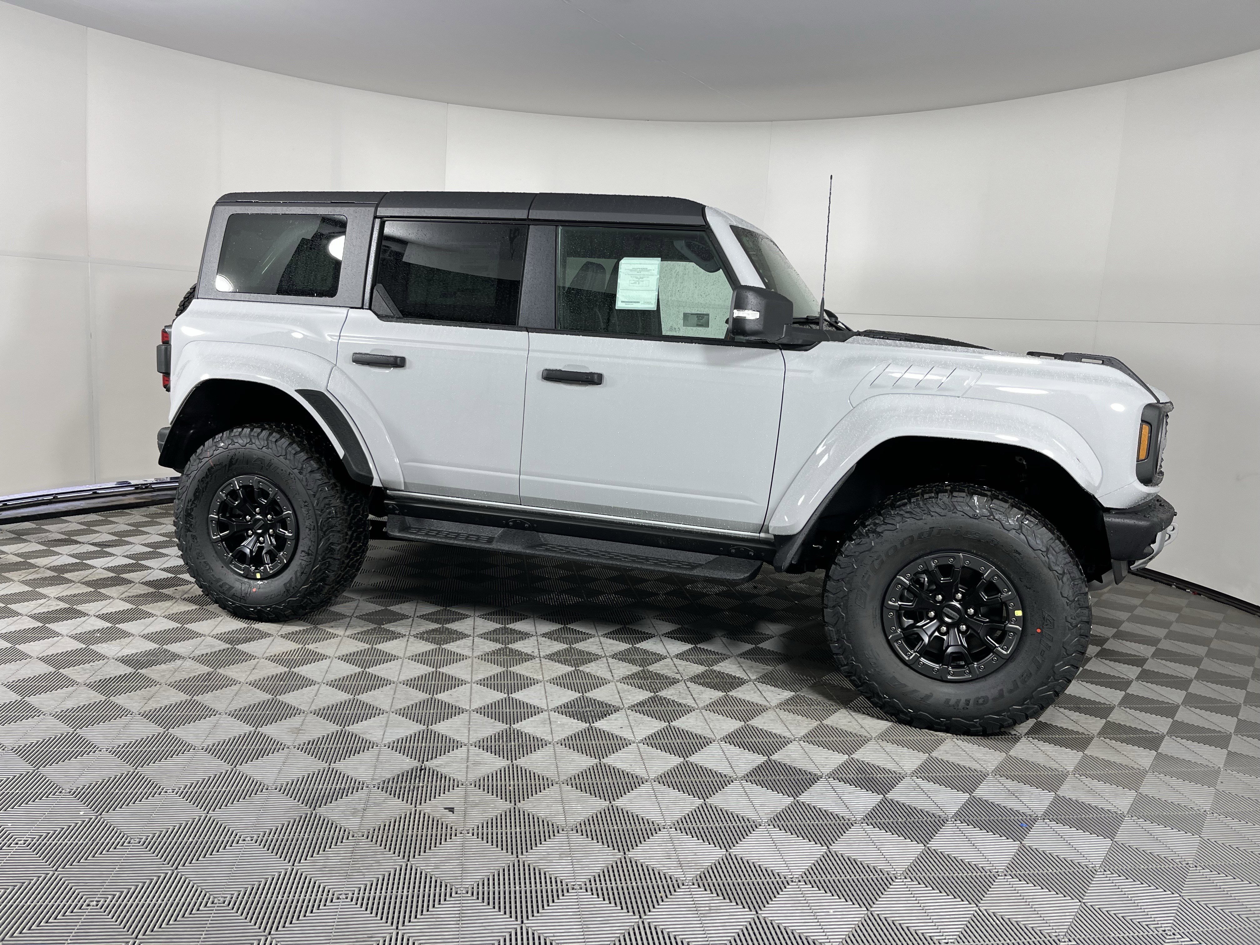 New 2026 Ford Bronco Raptor image 6