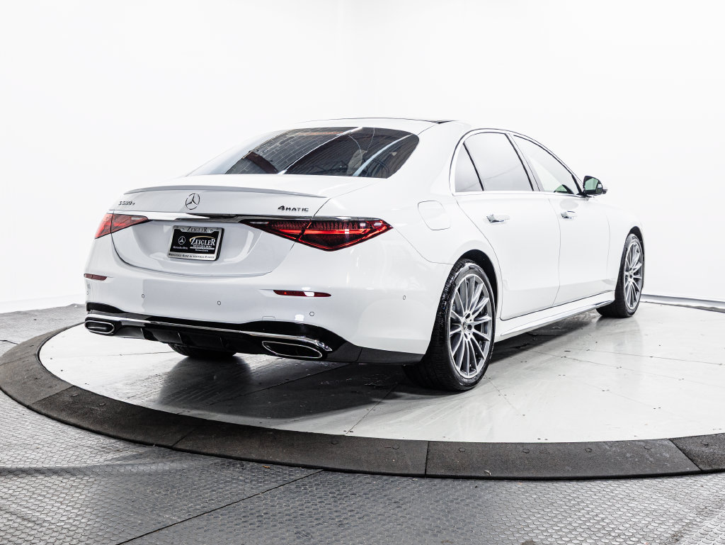 Used 2025 Mercedes-Benz S 580e 4MATIC Sedan image 33