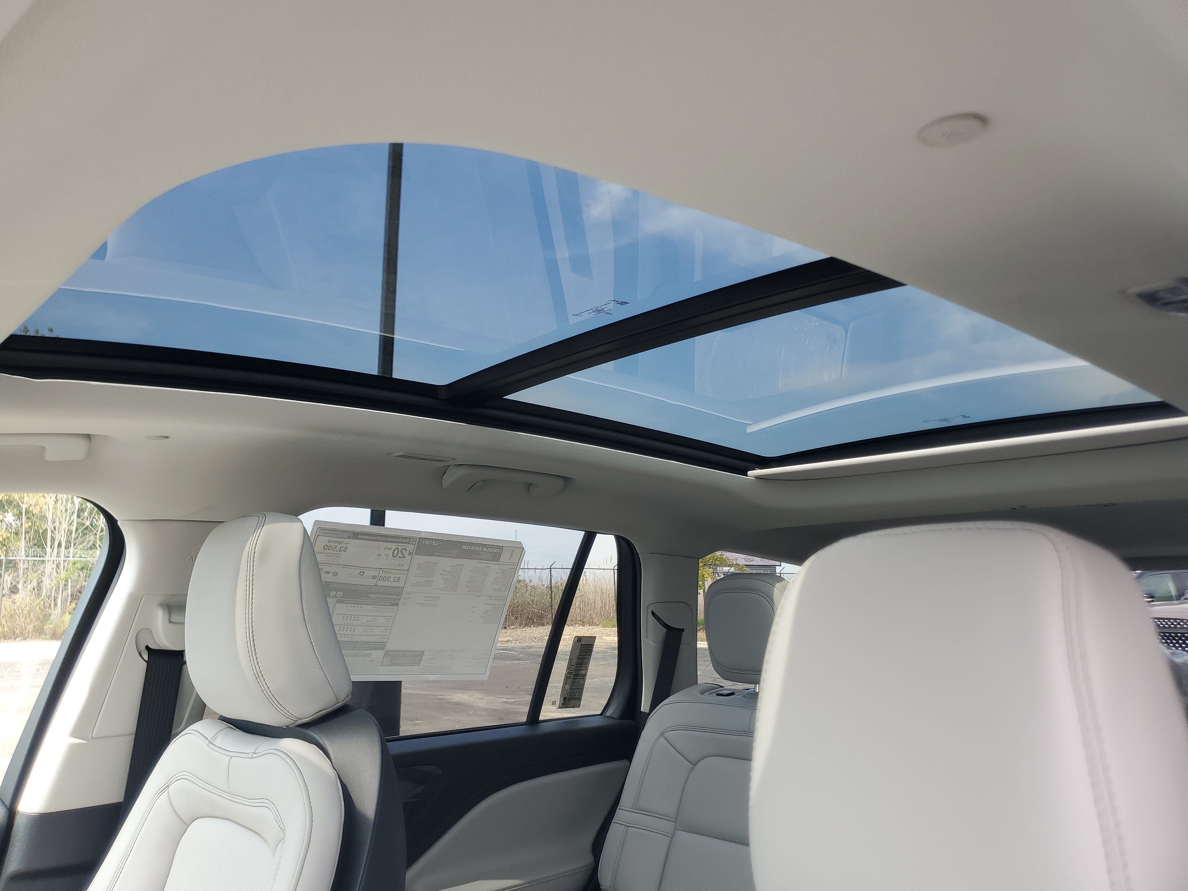 New 2027 Lincoln Aviator Reserve AWD/4WD image 10