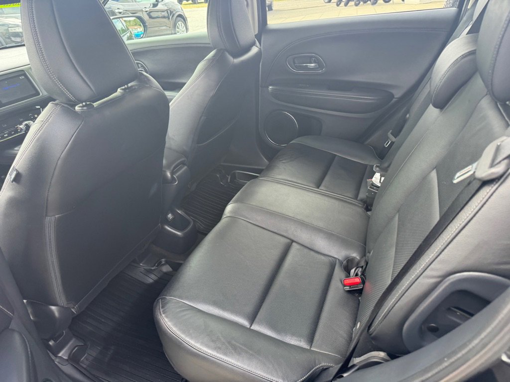Used 2022 Honda HR-V EX-L image 13