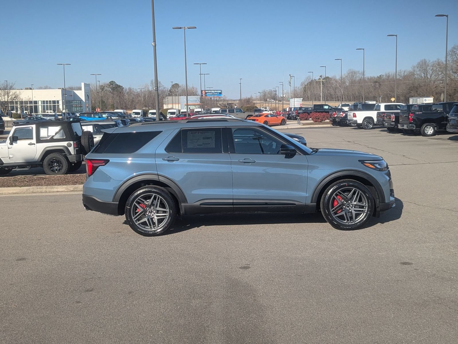 New 2026 Ford Explorer ST AWD/4WD image 2
