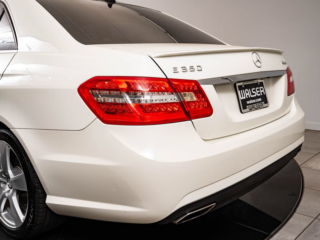 Used 2012 Mercedes-Benz E 350 4MATIC Sedan image 19