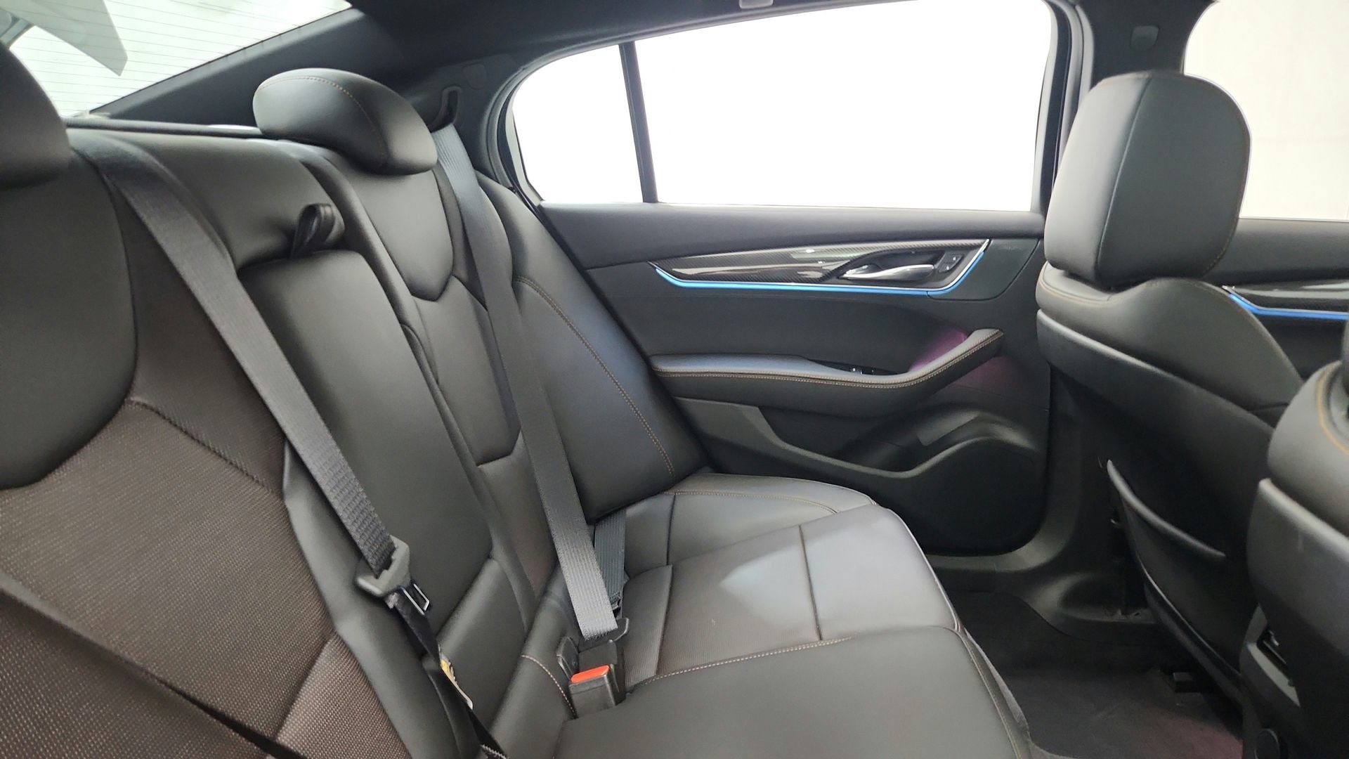 Certified 2025 Cadillac CT5 Sport w/ Technology Package AWD/4WD image 29