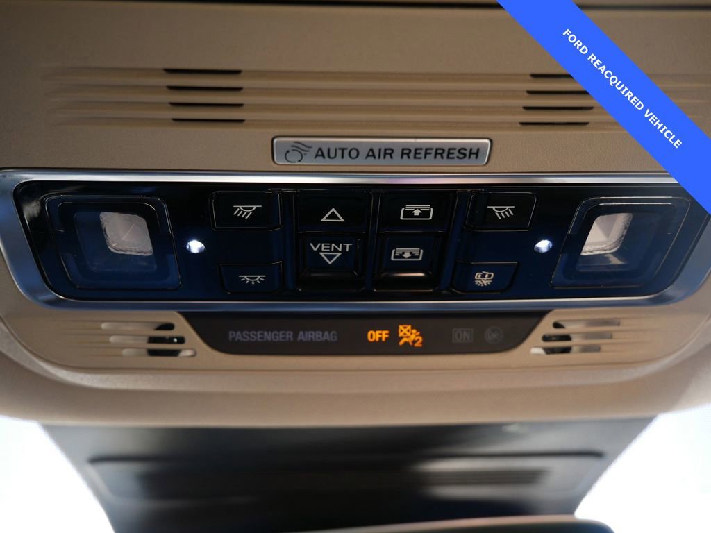 Used 2025 Lincoln Nautilus Reserve image 27