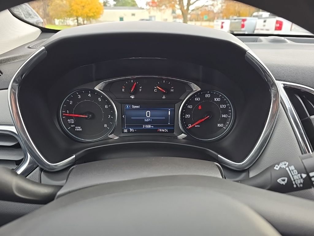 Used 2024 Chevrolet Equinox LS w/ LS Convenience Package image 18