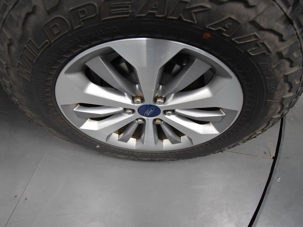 Used 2017 Ford F150 XL w/ Equipment Group 101A Mid image 9