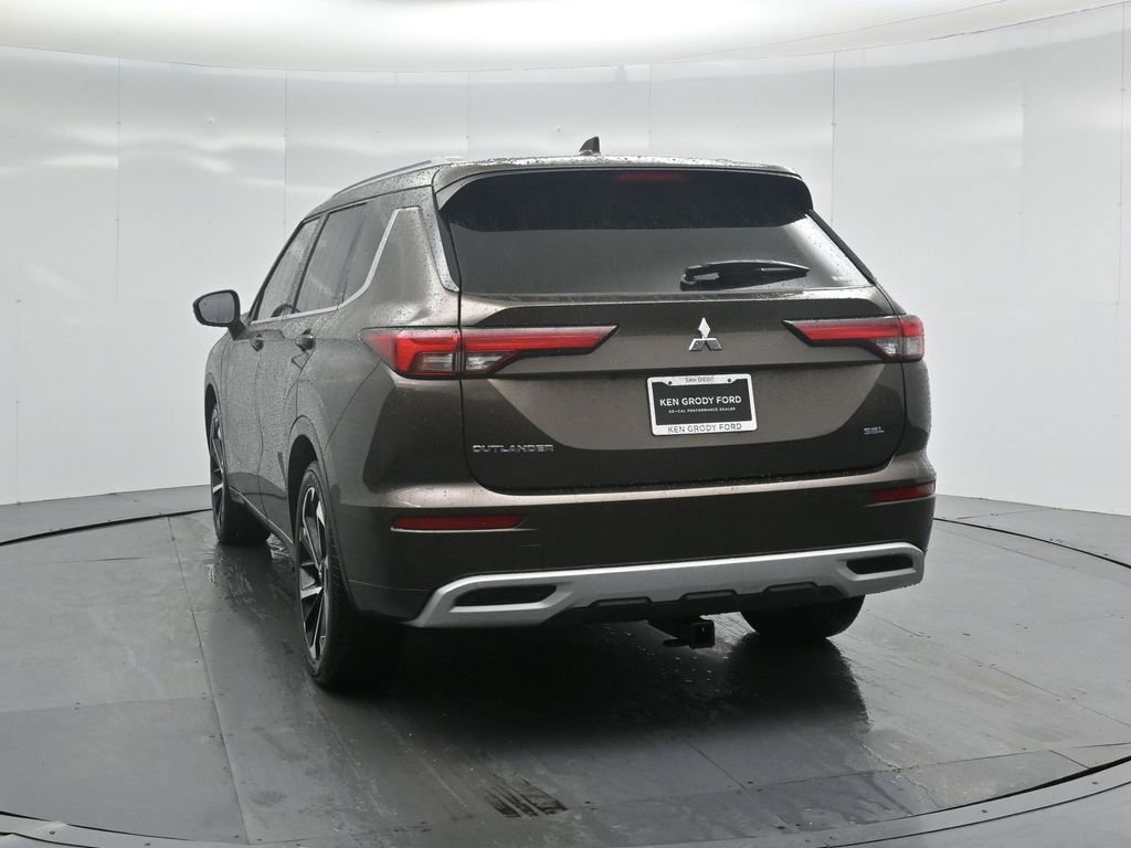 Used 2022 Mitsubishi Outlander SEL image 27