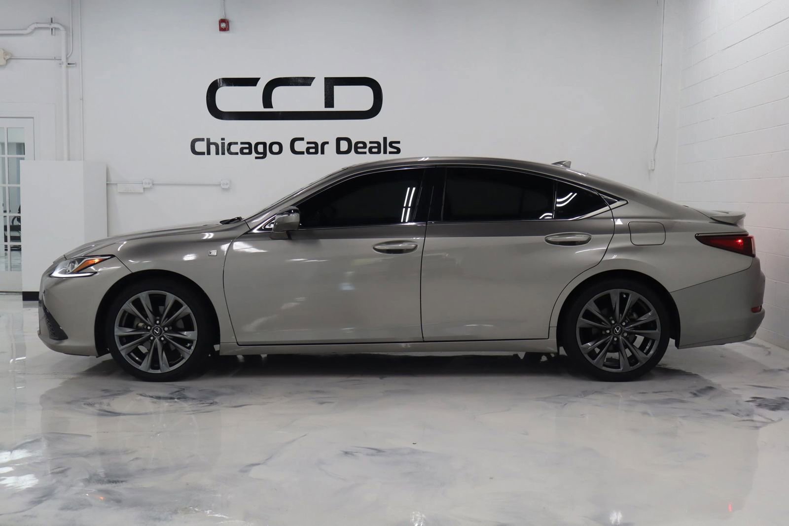Used 2019 Lexus ES 350 F Sport w/ Accessory Package 2 FWD image 5