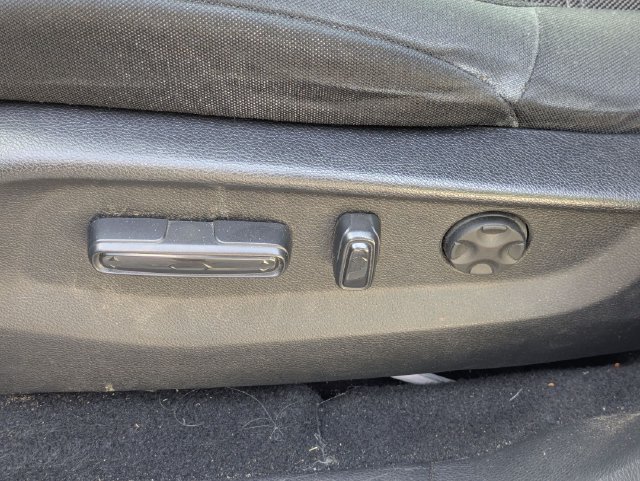 Used 2019 Honda CR-V EX image 16