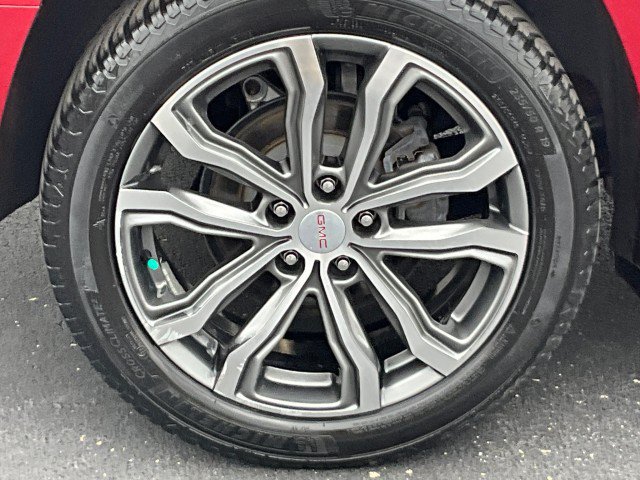 Used 2019 GMC Terrain Denali w/ Driver Alert Package II AWD/4WD image 9