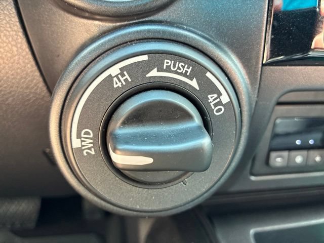 Used 2024 Nissan Titan PRO-4X w/ Pro-4x Utility Package AWD/4WD image 37