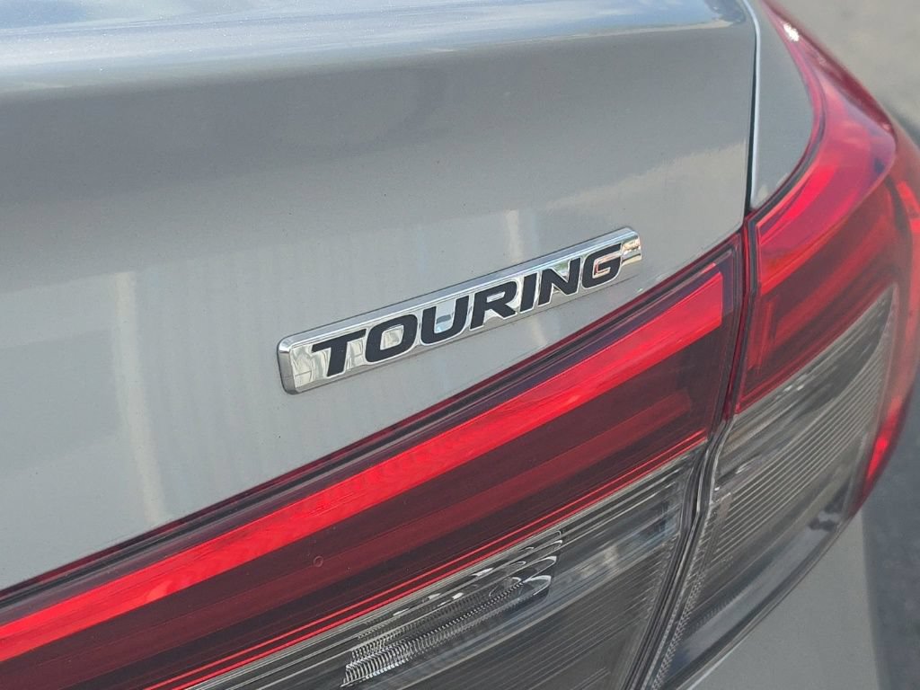 Used 2022 Honda Civic Touring image 7