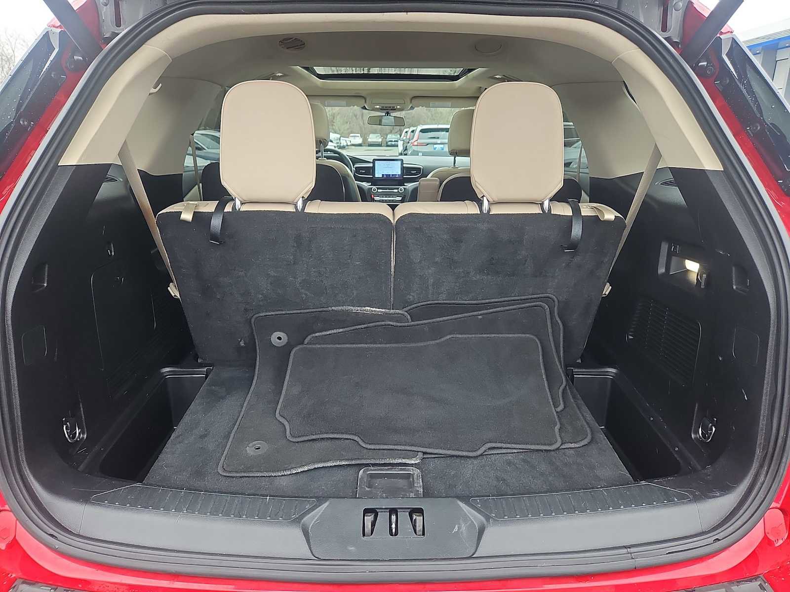 Used 2020 Ford Explorer XLT w/ Equipment Group 202A image 32