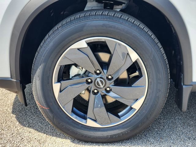 New 2026 Nissan Rogue SV w/ SV Premium Package image 7