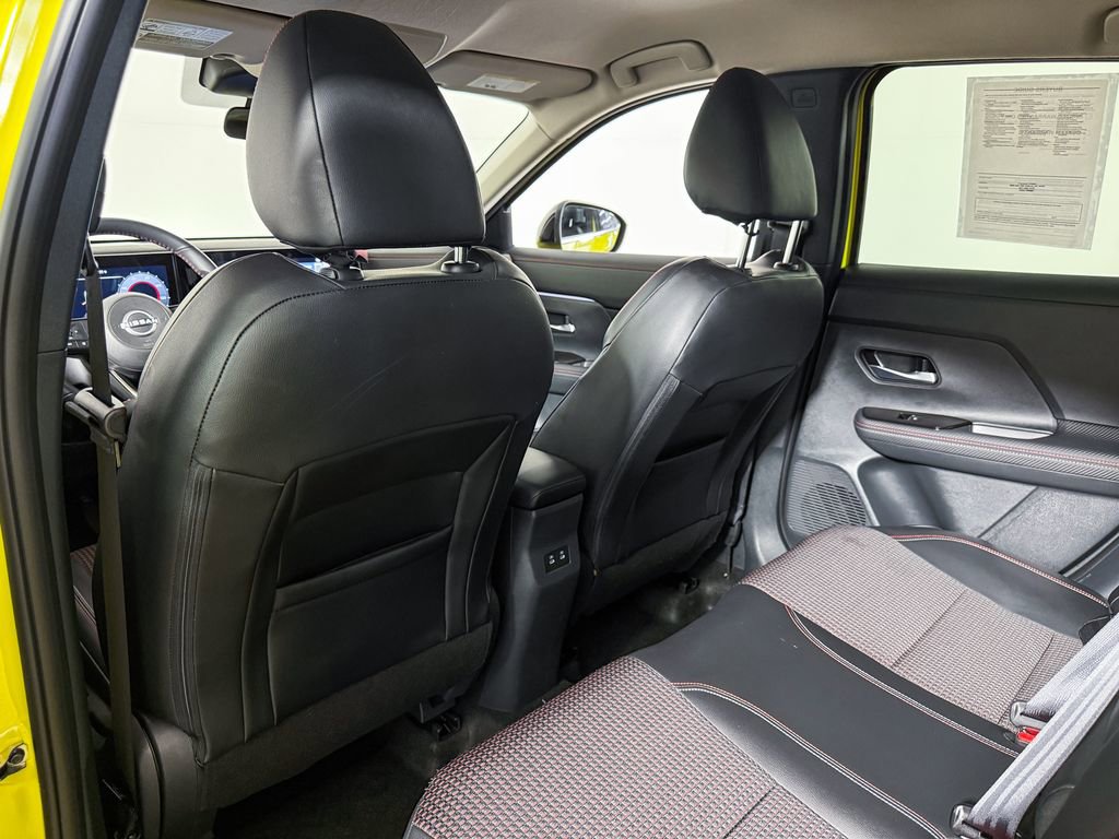 Certified 2025 Nissan Kicks SR image 44