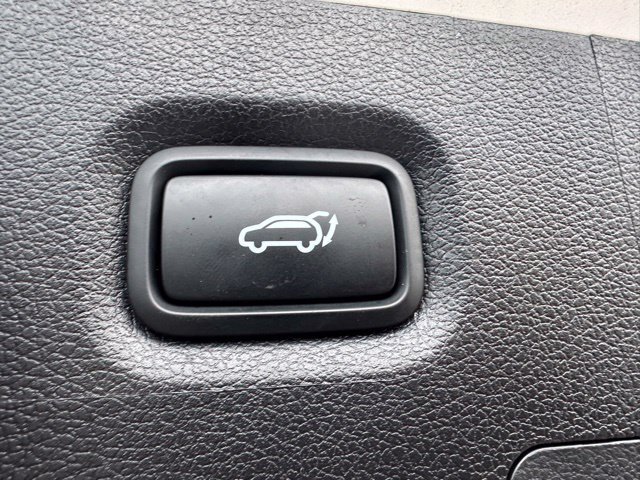Used 2022 Hyundai Santa Fe XRT AWD/4WD image 11