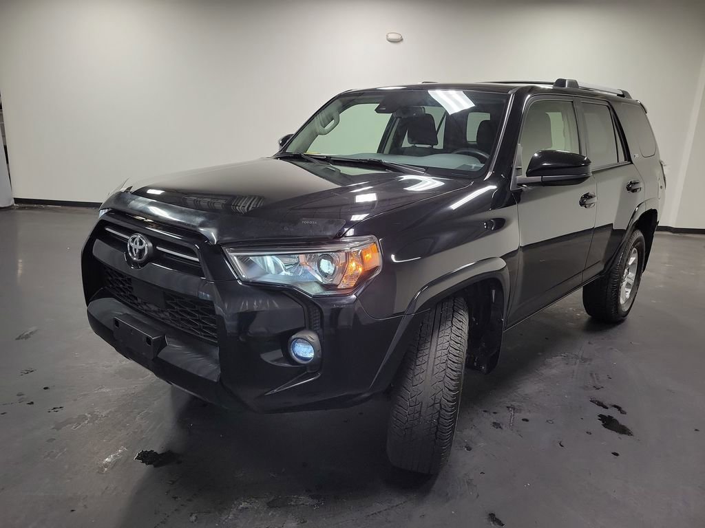 Used 2022 Toyota 4Runner SR5 image 4