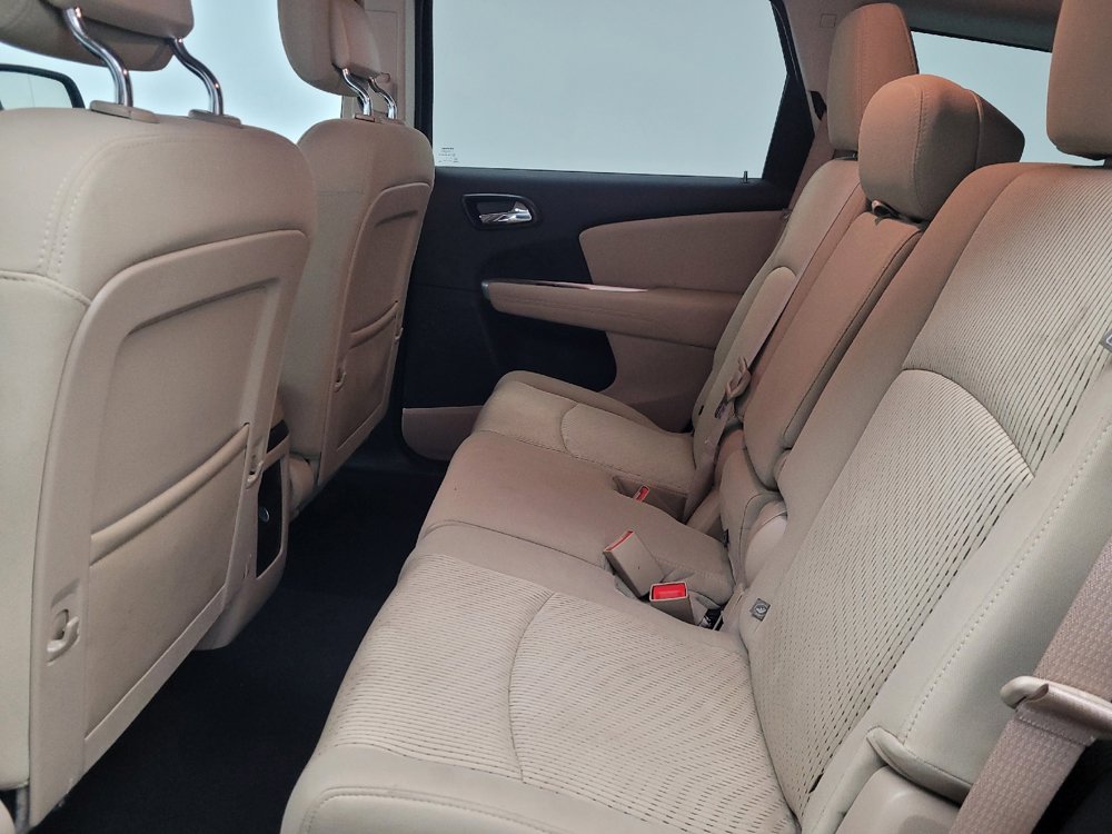 Used 2020 Dodge Journey SE w/ SE Popular Equipment Group image 18