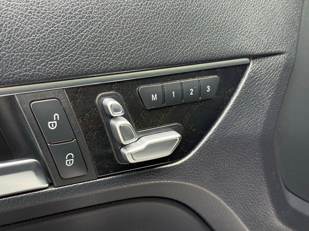 Used 2017 Mercedes-Benz E 400 Coupe image 4