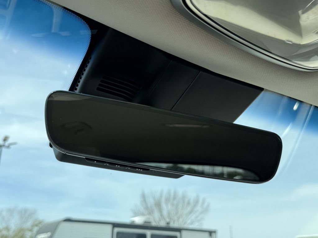 Used 2025 Genesis GV70 2.5T image 21