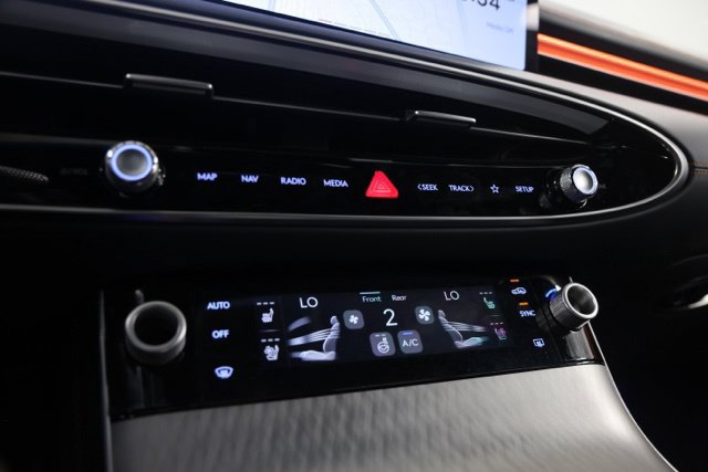 New 2026 Genesis GV70 2.5T Sport Prestige AWD/4WD image 27