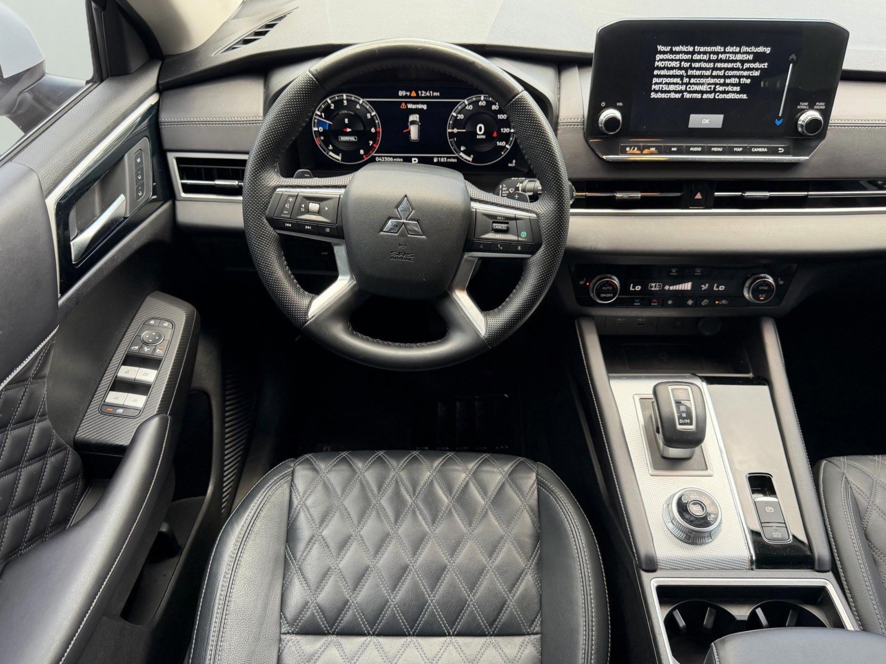 Used 2023 Mitsubishi Outlander SEL FWD image 15