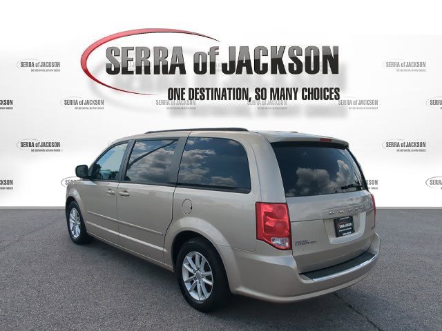 Used 2013 Dodge Grand Caravan SXT w/ UConnect Hands-Free Group FWD image 6