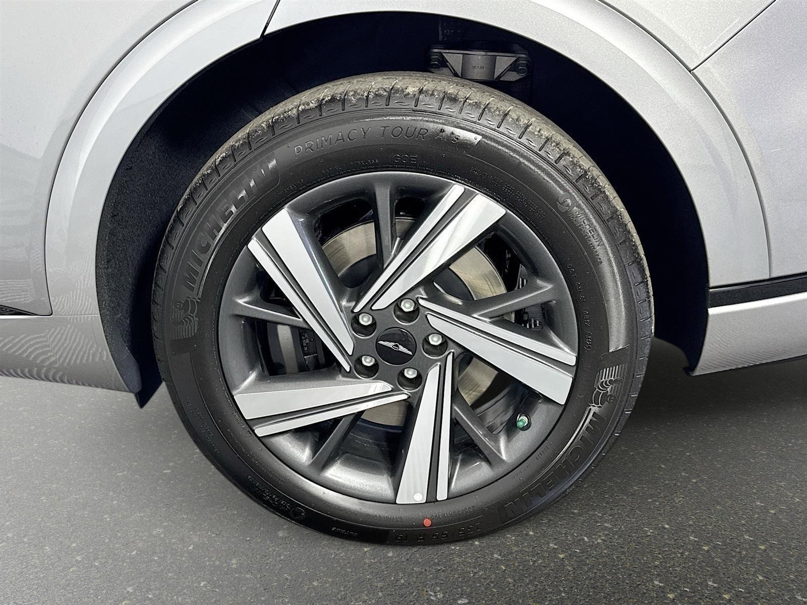 New 2026 Genesis GV70 3.5T Sport Advanced AWD/4WD image 33