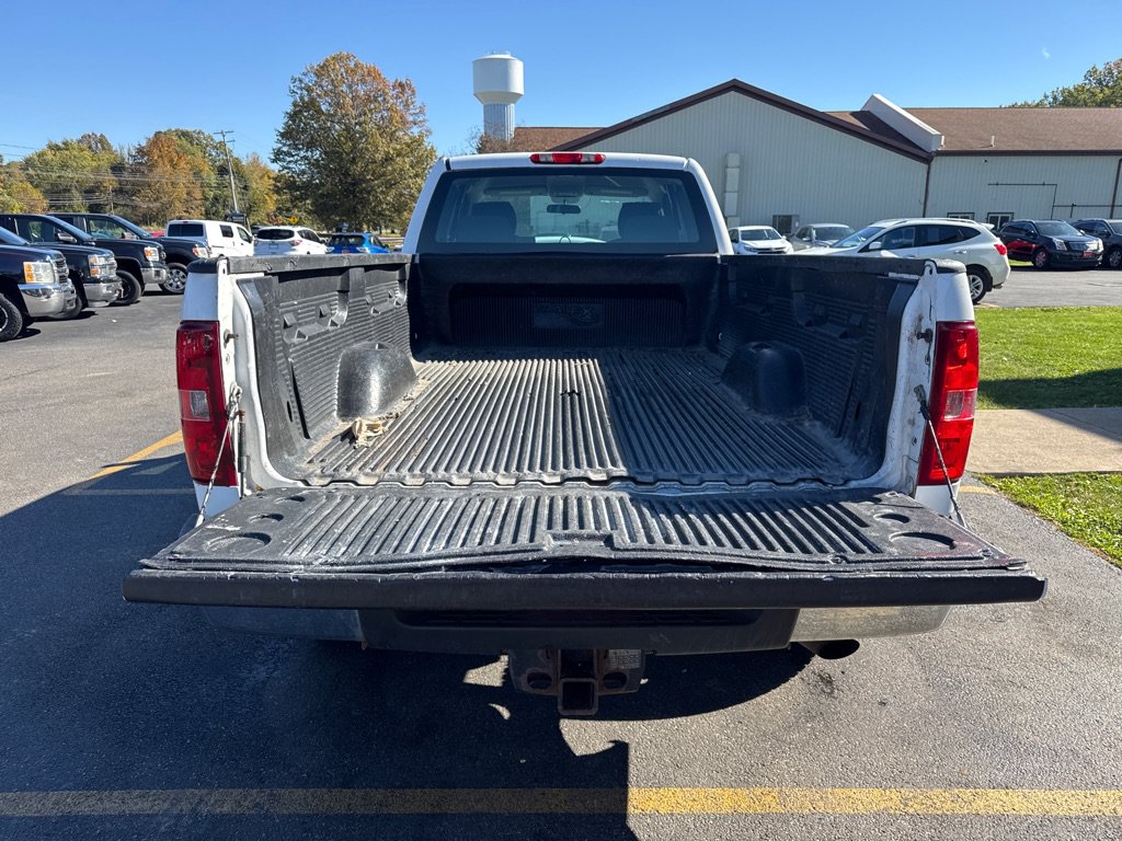 Used 2011 Chevrolet Silverado 2500 W/T RWD image 8