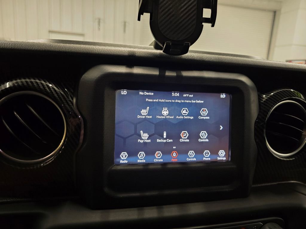 Certified 2018 Jeep Wrangler Unlimited Sahara image 23