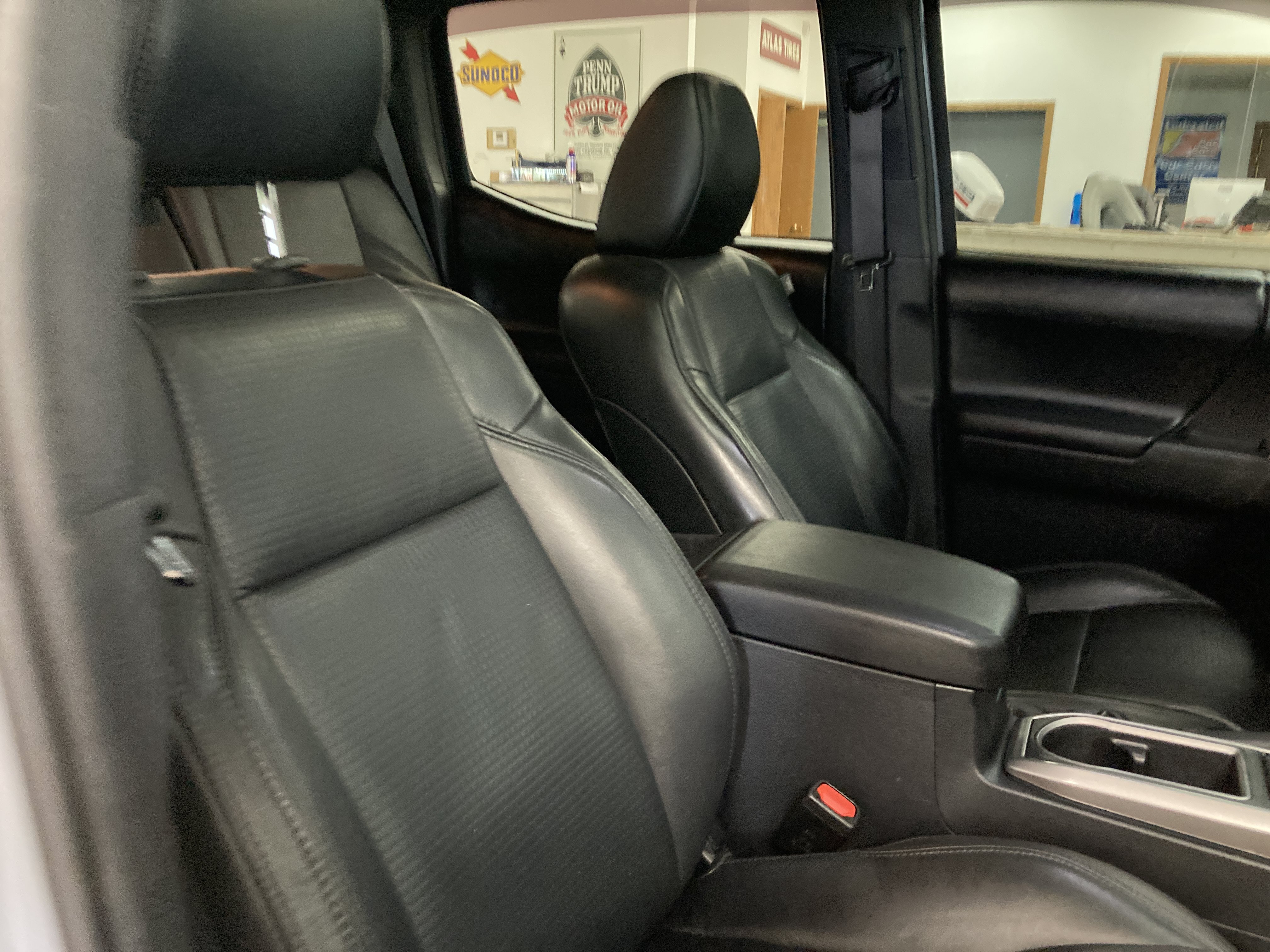 Used 2020 Toyota Tacoma Limited AWD/4WD image 20