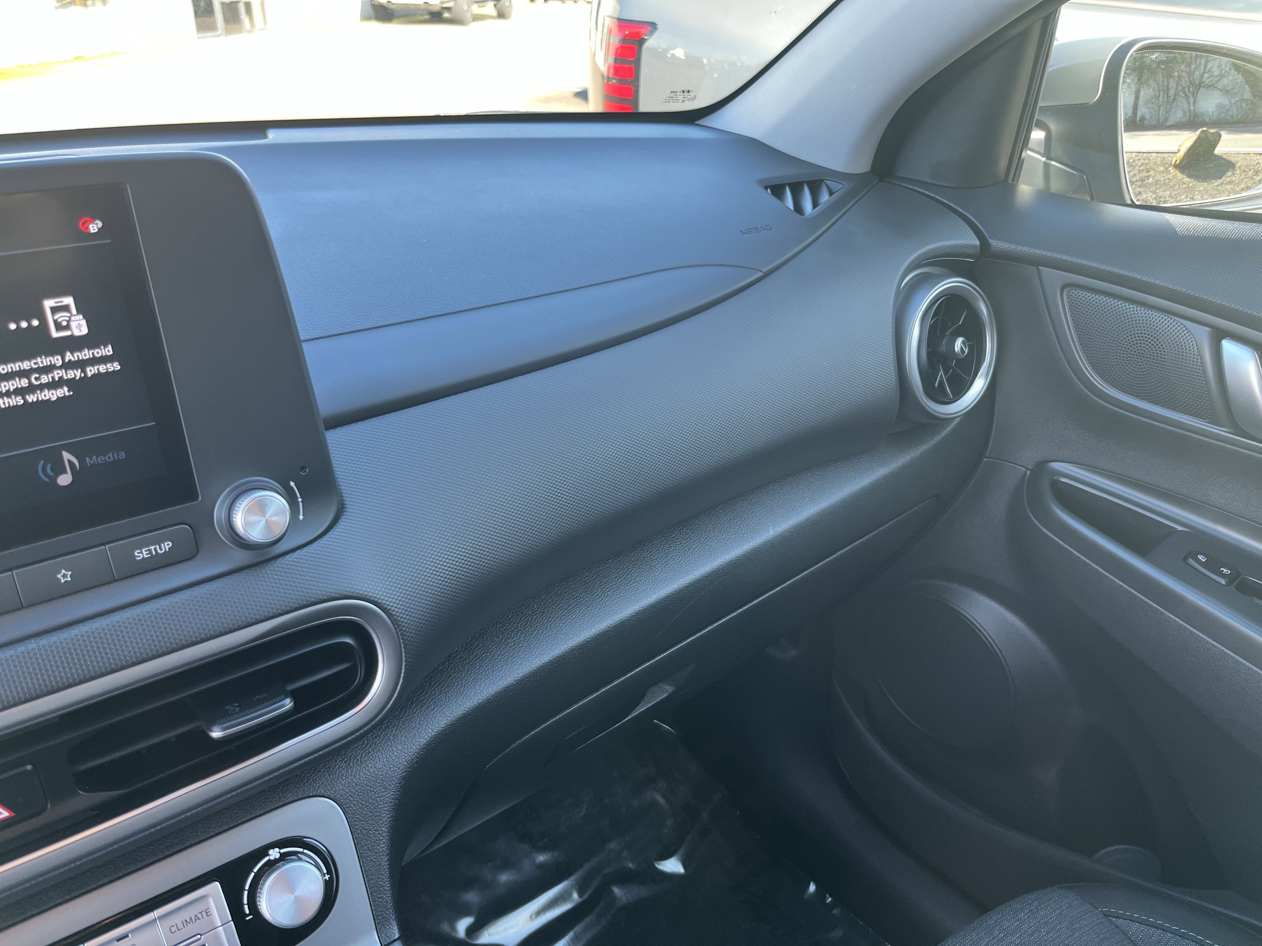 Certified 2023 Hyundai Kona SE w/ Cargo Package image 24