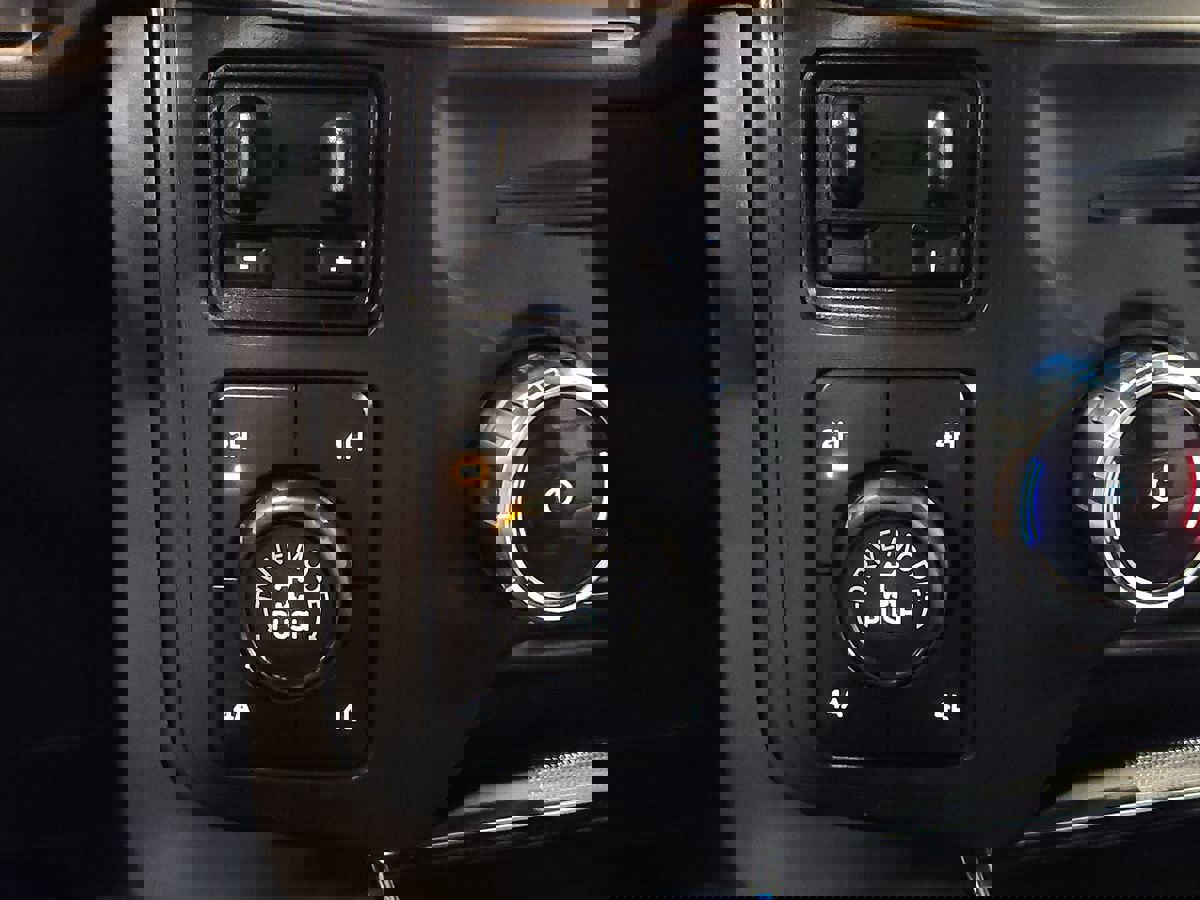 Used 2022 Ford F150 Raptor w/ Equipment Group 801A High image 42