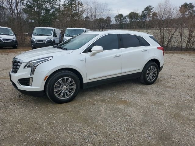 Used 2019 Cadillac XT5 Luxury image 2